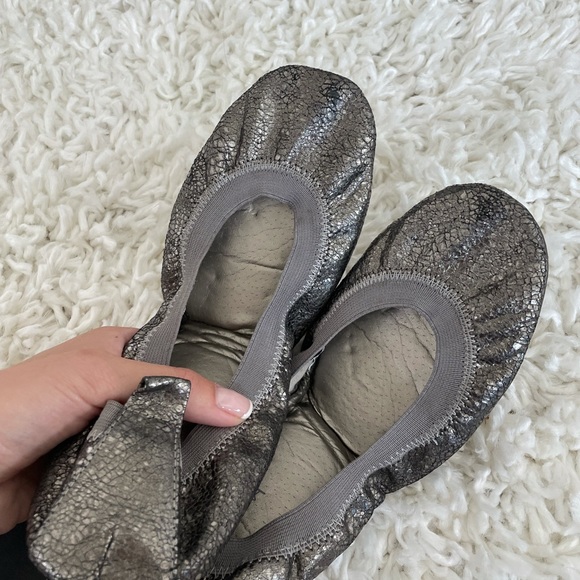 Yosi Samra flats